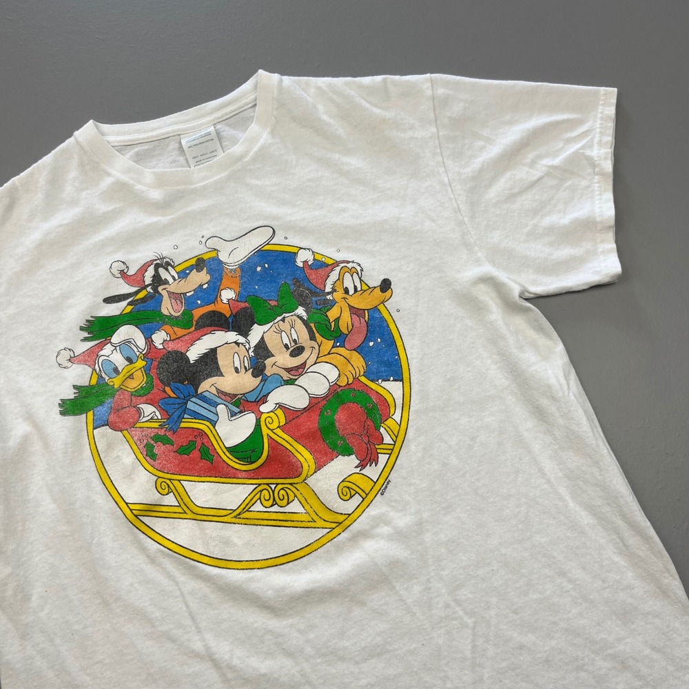 Vintage Disney Graphic T-Shirt Adult Medium White Christmas Sleigh Mickey Minnie - Picture 6 of 9